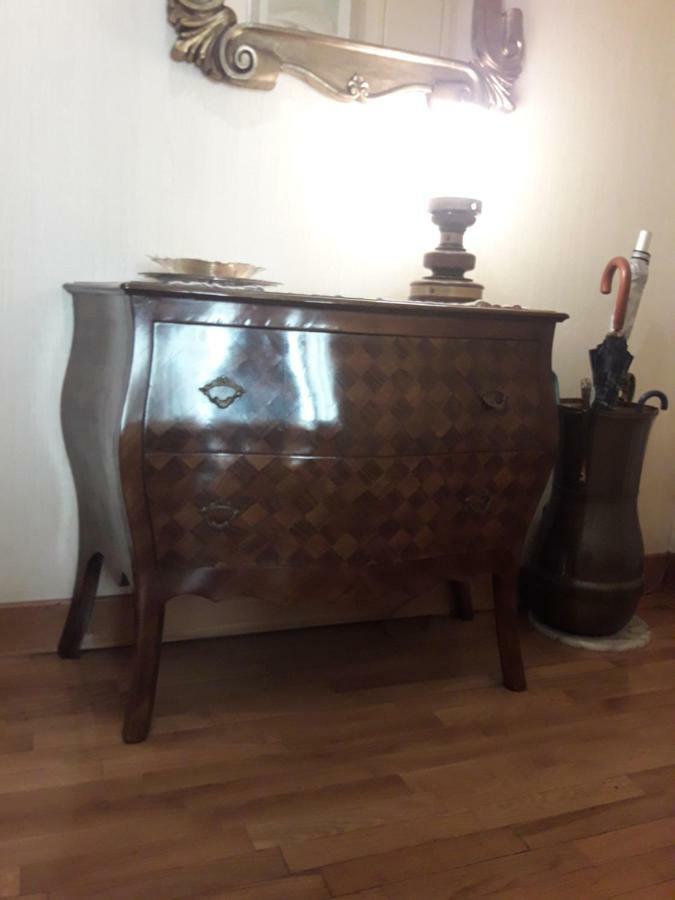 The Queen'S Coffer Róma Kültér fotó